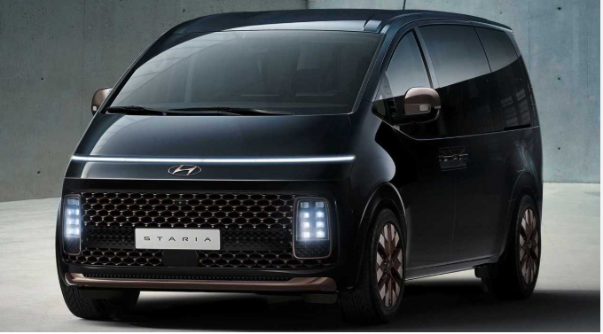 Hyundai Staria premium van